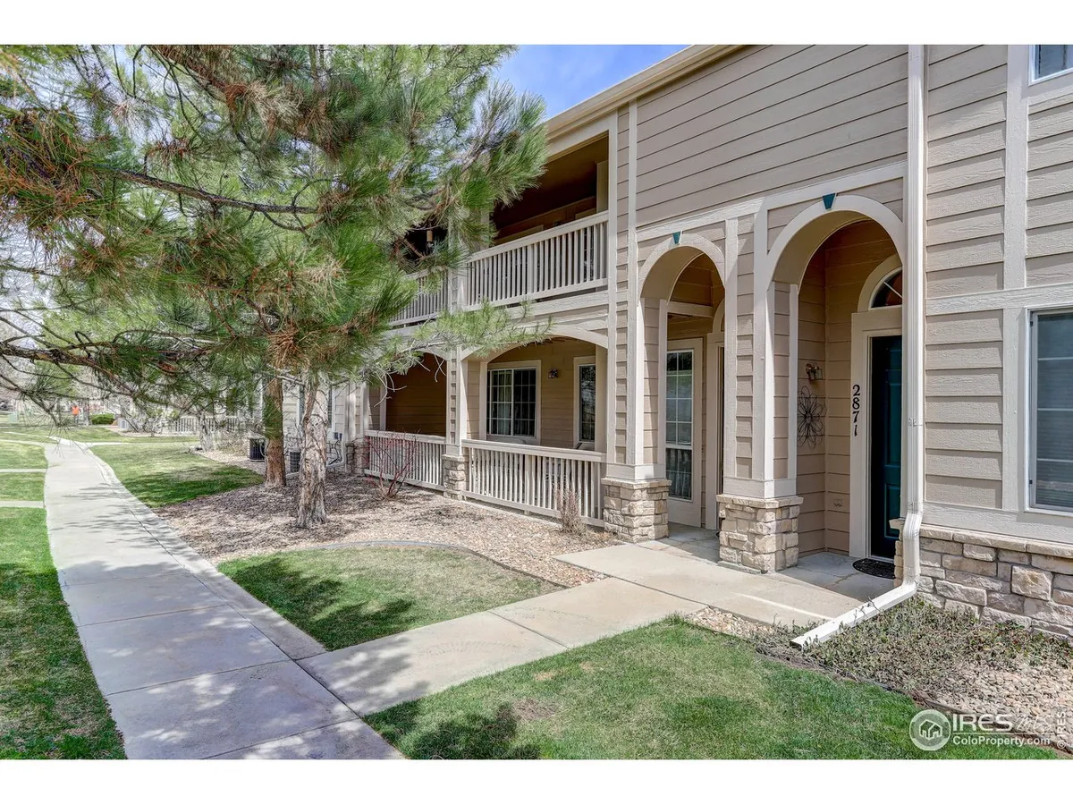 BACK ON MARKET. Buyer got cold feet. Showings start Friday 4/30 at 10:00am. New …
