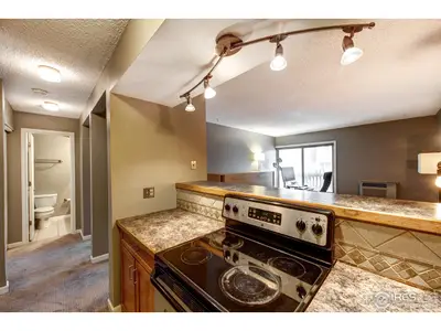 Two Mile Creek Condos - 1 Bedroom, 1 Bathroom 576 sqft condo for lease. Quiet an…