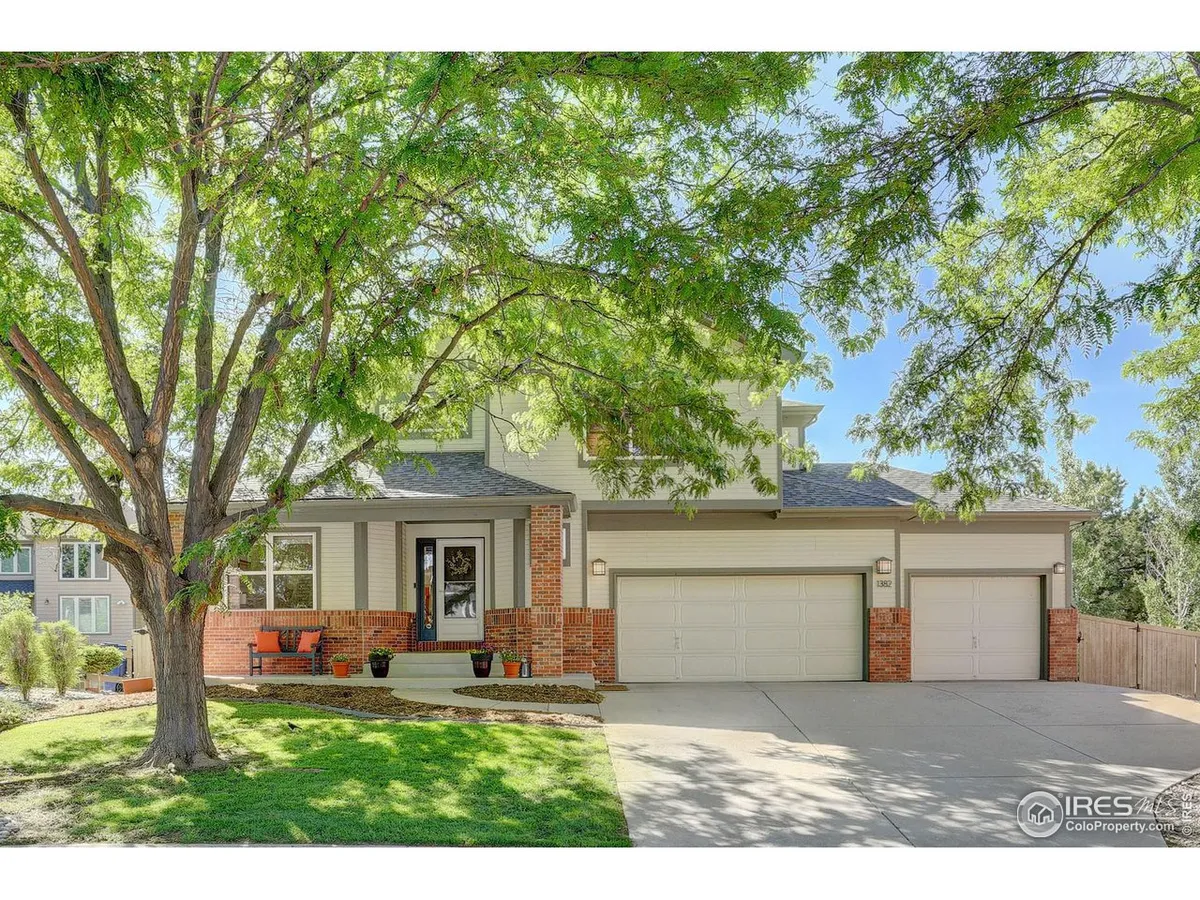 Beautifully maintained home on a friendly, tree-lined, Indian Peaks cul-de-sac. …