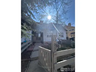 This 3-bedroom, 1.5-bath townhome is part of Lafayette's Deed Restricted Permane…