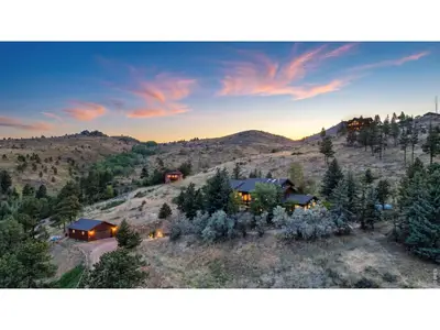 Over 5,000 square feet just 3 miles up Sugarloaf Road-offering a rare combinatio…
